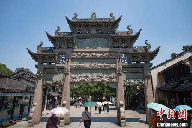 两位博士的航天育种“接力”